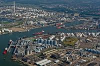 Luchtfotografie van de Rotterdamse haven