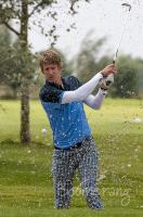 oud keeper Edwin van der Sar tijdens partij Golf